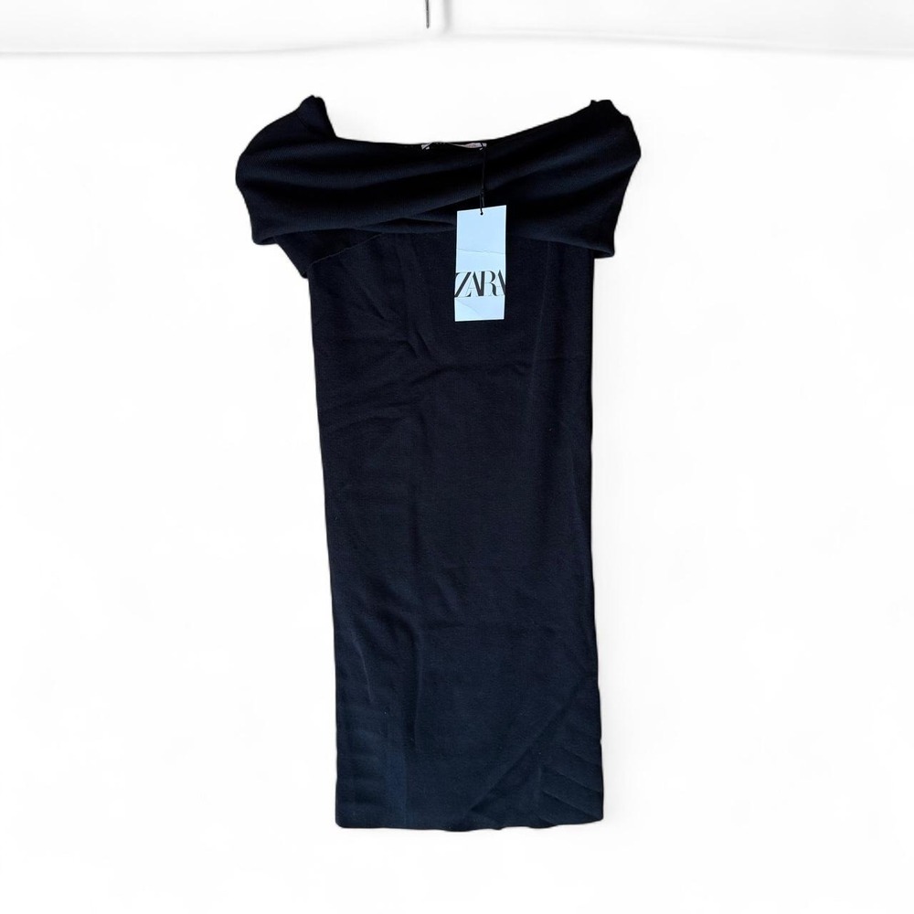 ZARA black off-the-shoulder bodycon dress